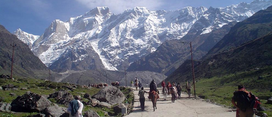 Reboot Yourself with an Enthralling Chardham Yatra