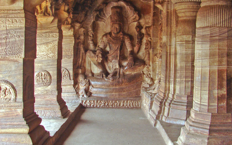 भारत में टॉप 12 गुफा मंदिर